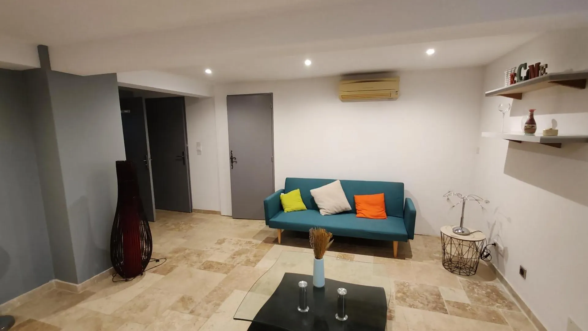 Valence  Appartement T3 Neuf Proche Centre Ville, Clim Et Parking Et Centrale Edf